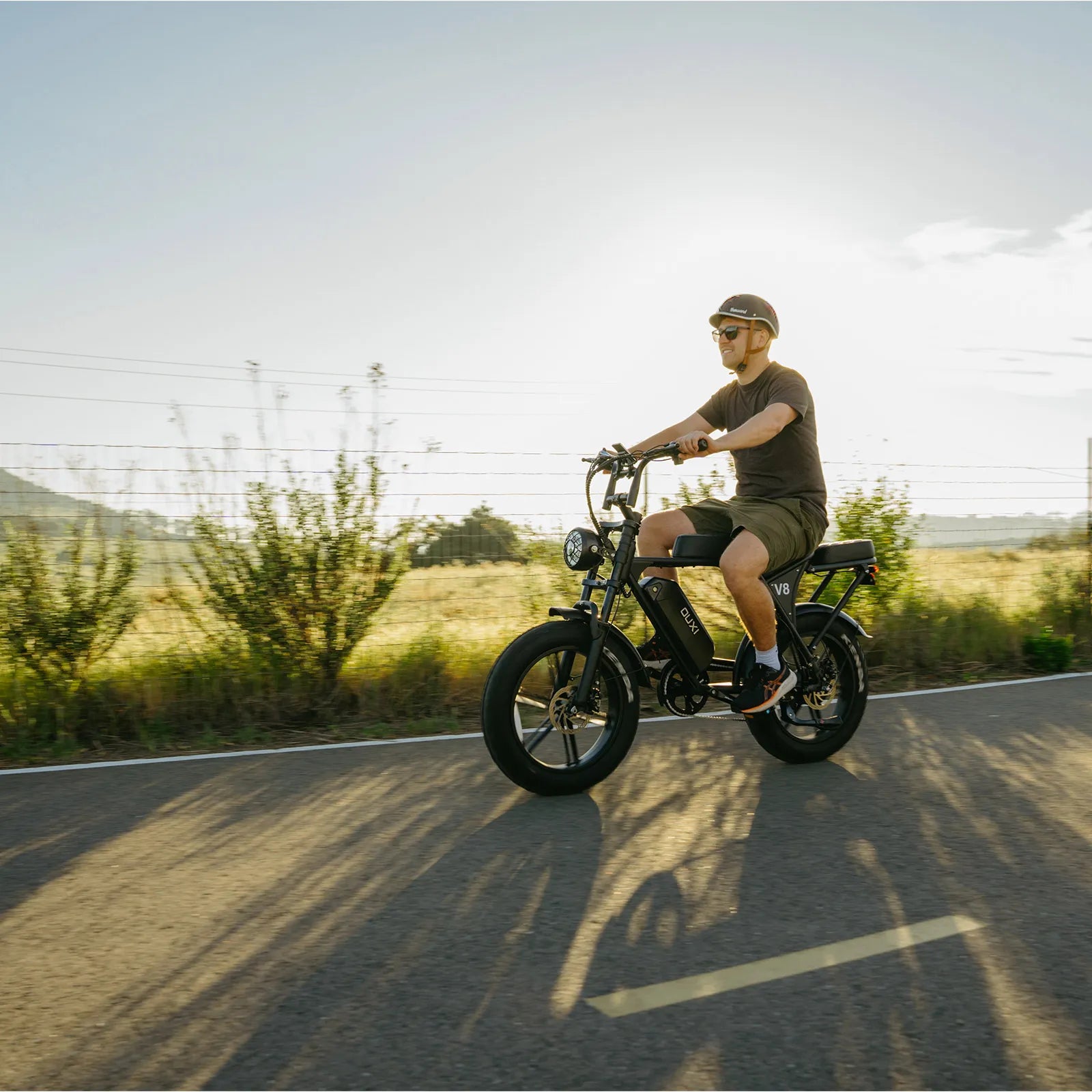 OUXI V8 Fat Bike Elettrica 750W Nera 48V 15Ah
