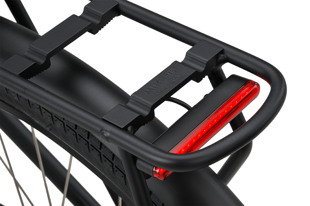 Batavus Fonk 3 bici elettrica nera telaio basso