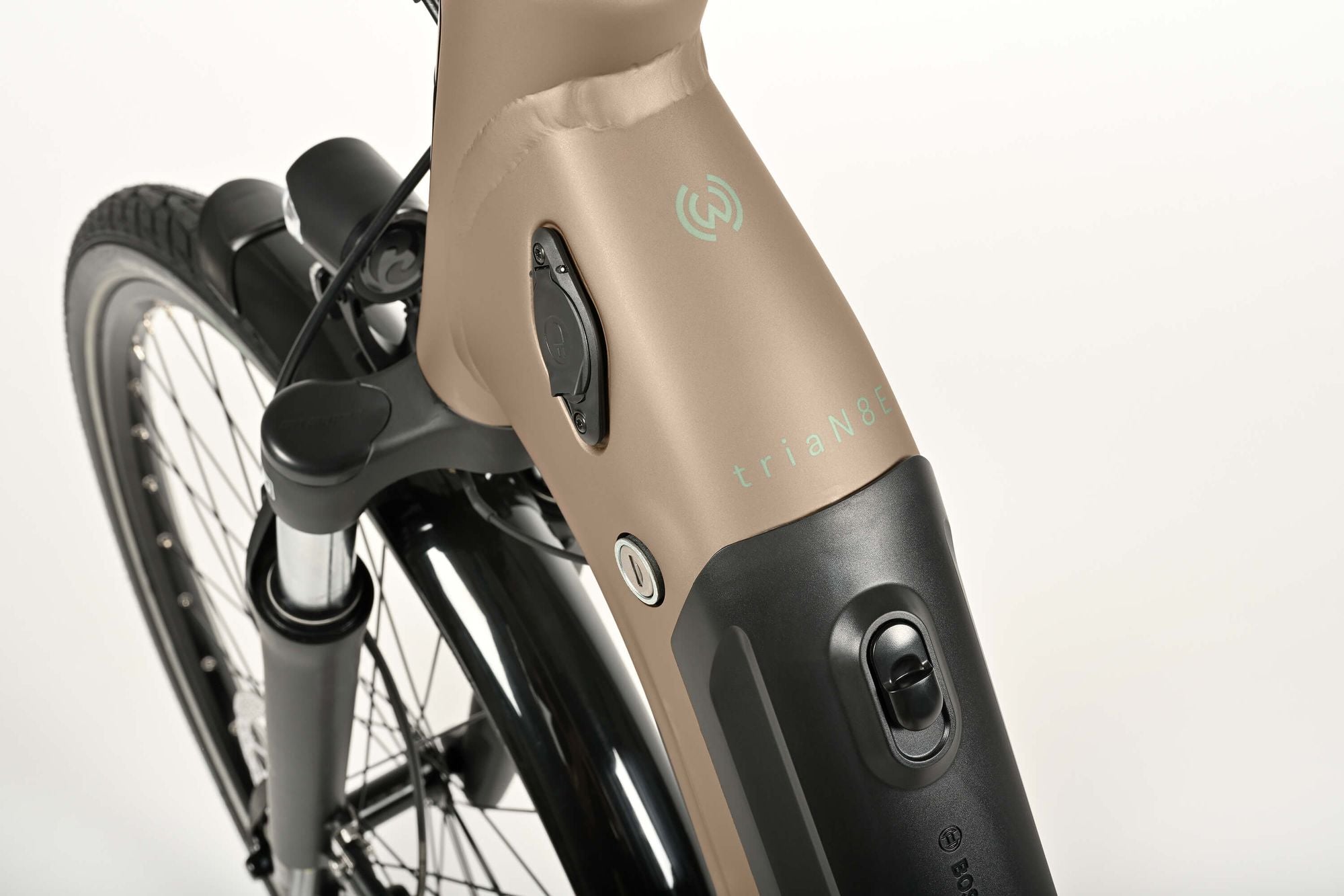 Winora Tria N8 E Low bici elettrica telaio city blu