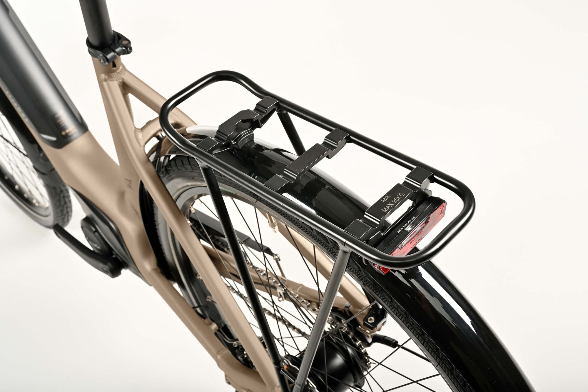 Winora Tria N8f E bici elettrica telaio basso espresso
